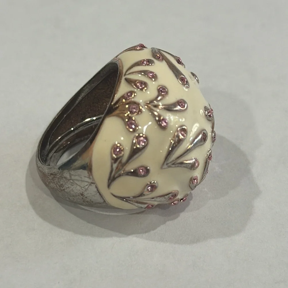 WHITE CREAM ENAMEL PINK CZ‎ SIZE 8 LARGE BLING RING